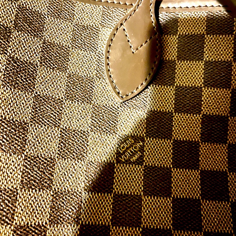 Brand new Louis Vuitton Tote bag - Picture 13 of 15